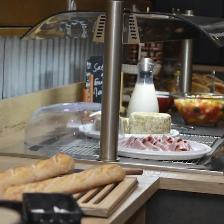 Logis Cris Et Restaurant, Lyon Sud-est Corbas