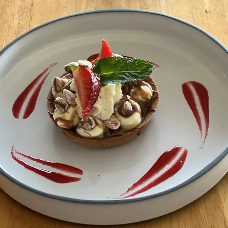 Logis Cris Et Restaurant, Lyon Sud-est Corbas