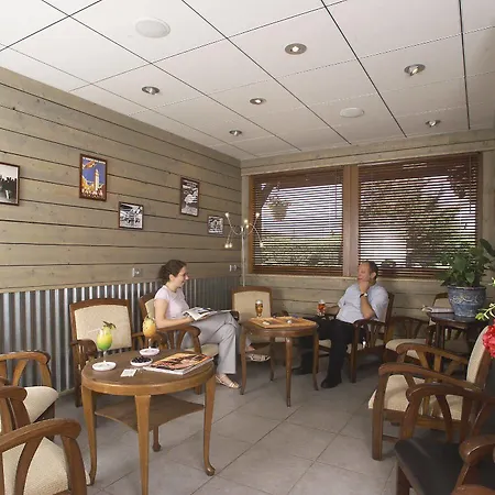 Logis Cris Et Restaurant, Lyon Sud-est Corbas
