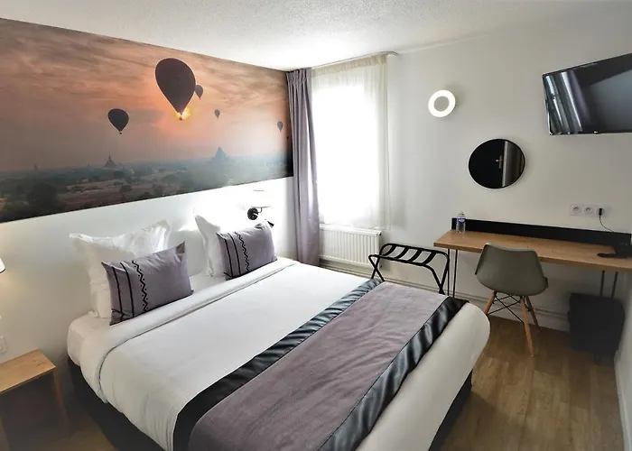 Logis Cris Hôtel, Lyon Sud Hotel