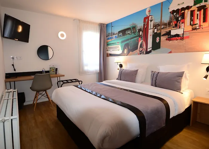 Logis Cris Hôtel, Lyon Sud Hotel