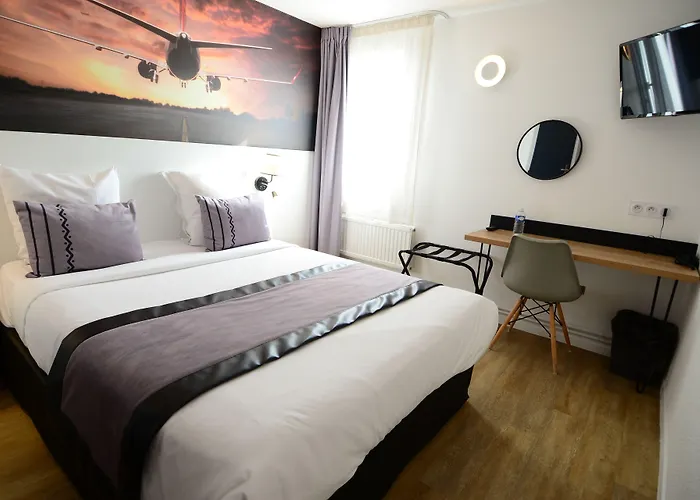 Logis Cris Hôtel, Lyon Sud