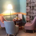 Logis Cris Et Restaurant, Lyon Sud-est Corbas