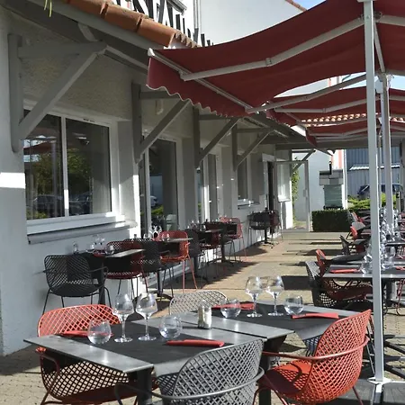Hotel Logis Cris Et Restaurant, Lyon Sud-est 3*