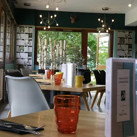 Logis Cris Et Restaurant, Lyon Sud-est