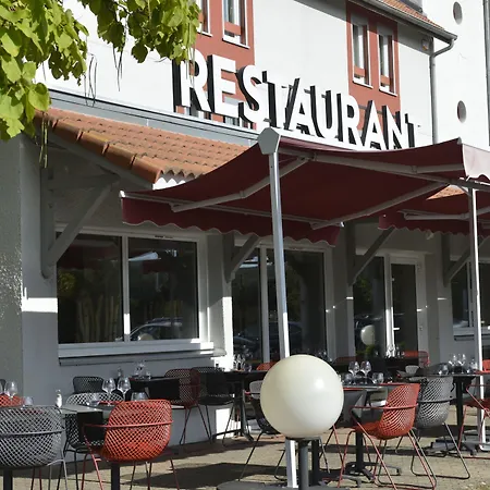 Logis Cris Et Restaurant, Lyon Sud-est 3*