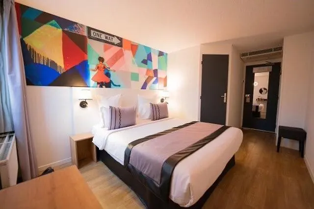 Hotel Logis Cris Hôtel, Lyon Sud 3*
