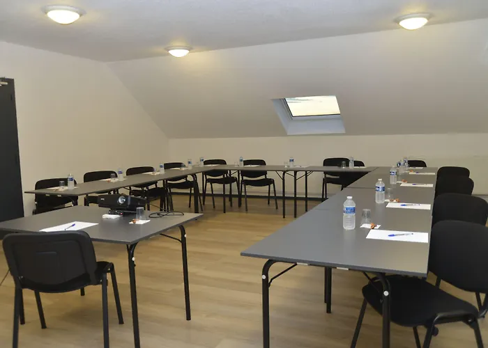 Hotel Logis Cris Hôtel, Lyon Sud Corbas