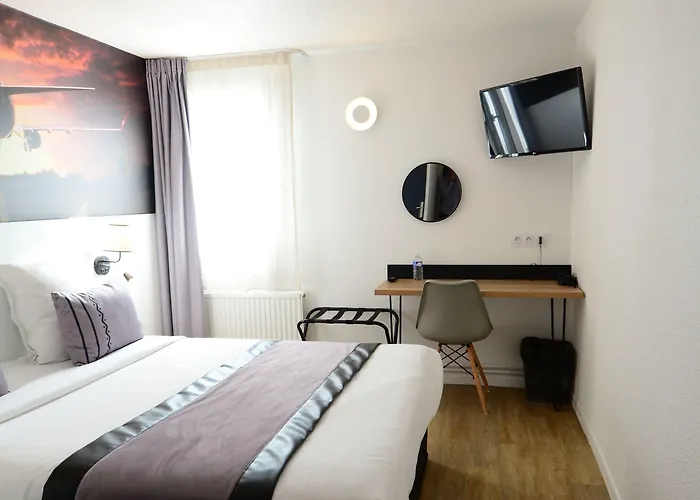 Logis Cris Hôtel, Lyon Sud