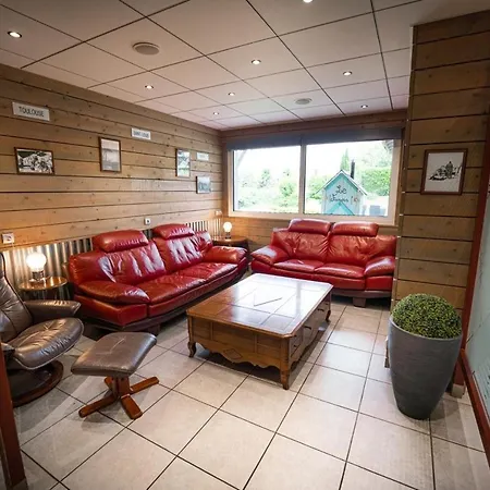 Hotel Logis Cris Hôtel, Lyon Sud 3*