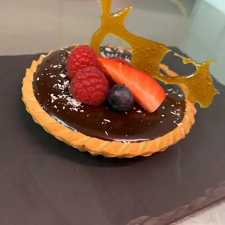 Logis Cris Hôtel, Lyon Sud 3*